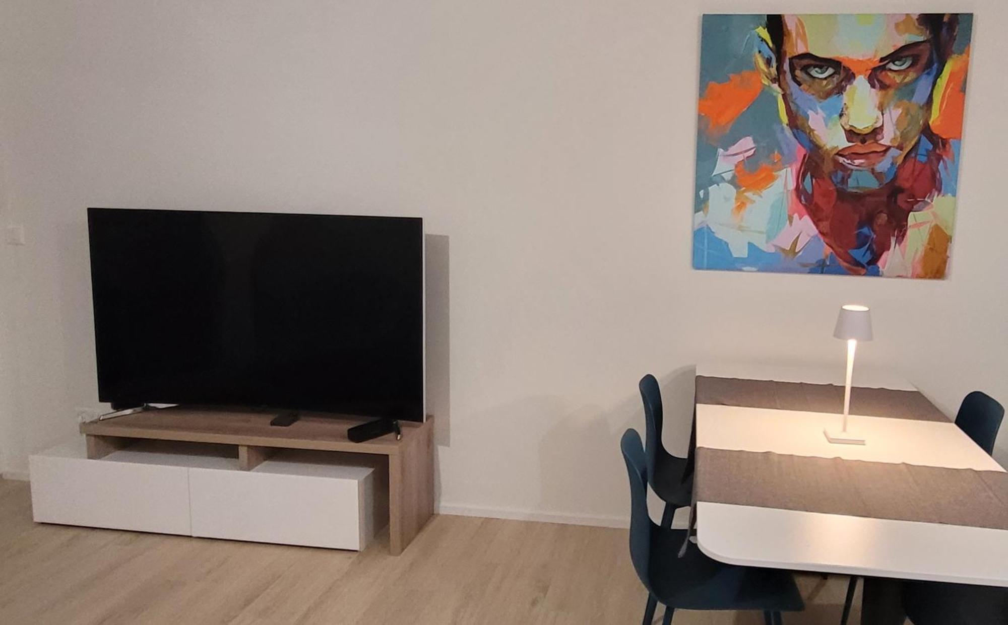 Avant-scene Aparthotel *